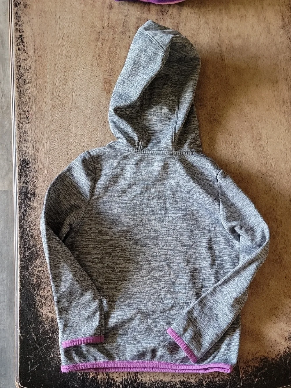 Girls Small Nike And Under Armour Pullover Lot